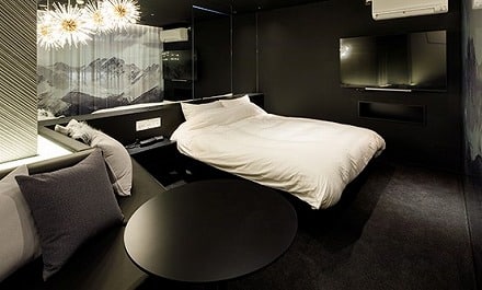HOTEL SIGNAL
